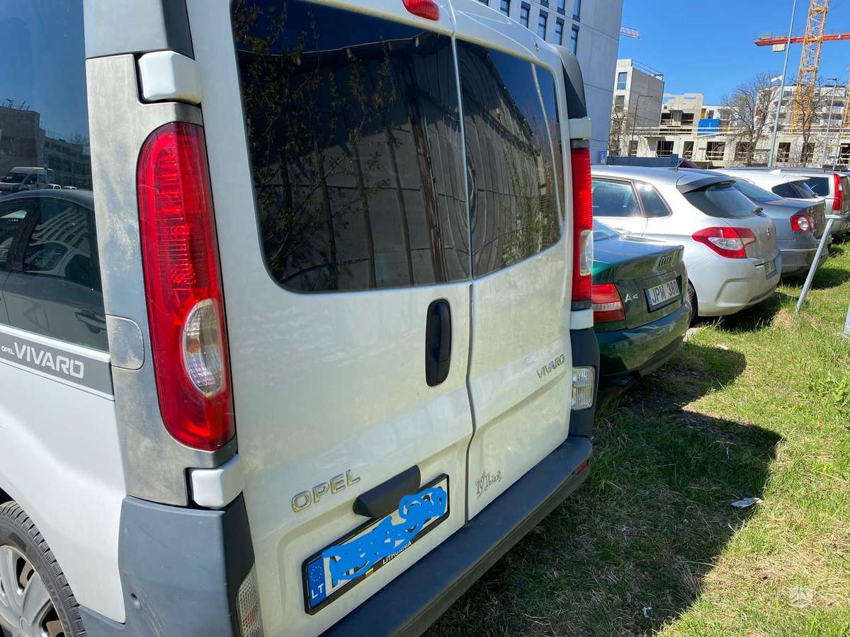 Opel Vivaro 2007 — photo 5