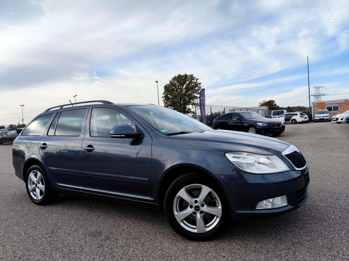 Skoda Octavia 2011 — photo 21