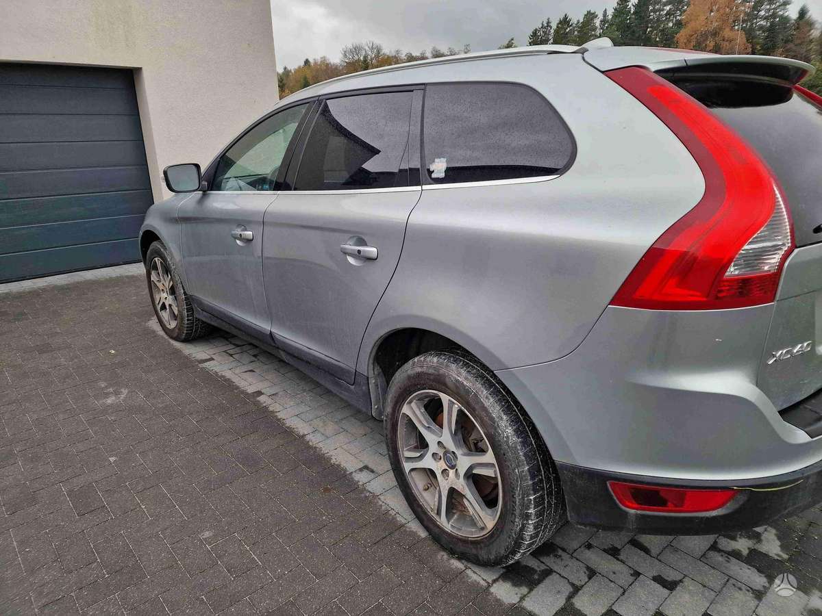Volvo XC60 2013 — фото 7