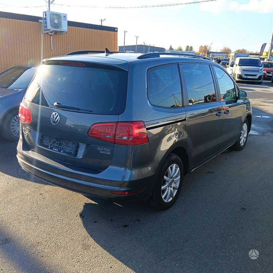 Volkswagen Sharan 2013 — photo 5