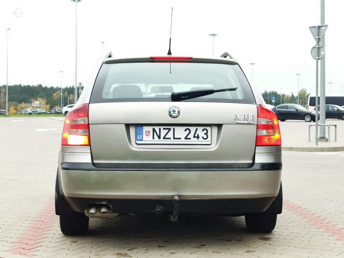 Skoda Octavia 2008 — фото 10
