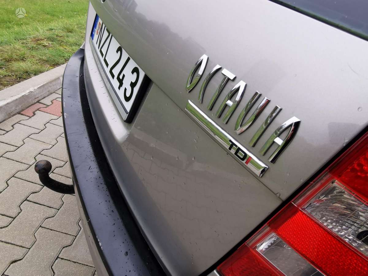 Skoda Octavia 2008 — фото 16