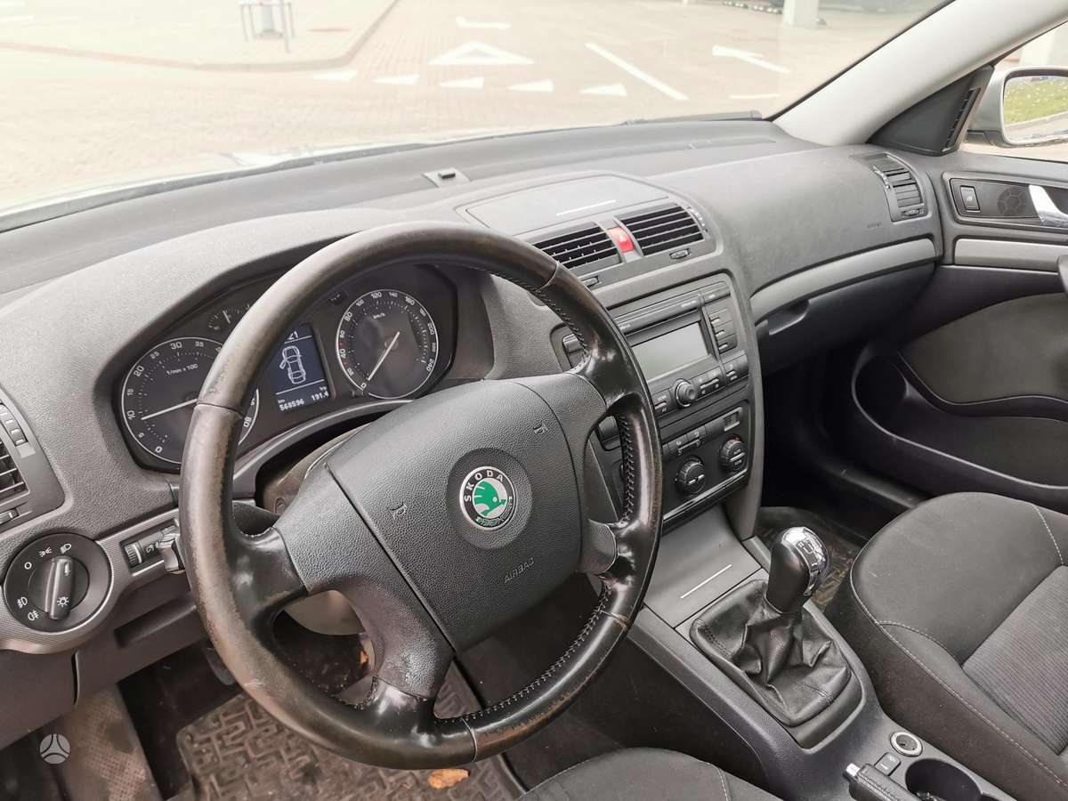 Skoda Octavia 2008 — фото 26
