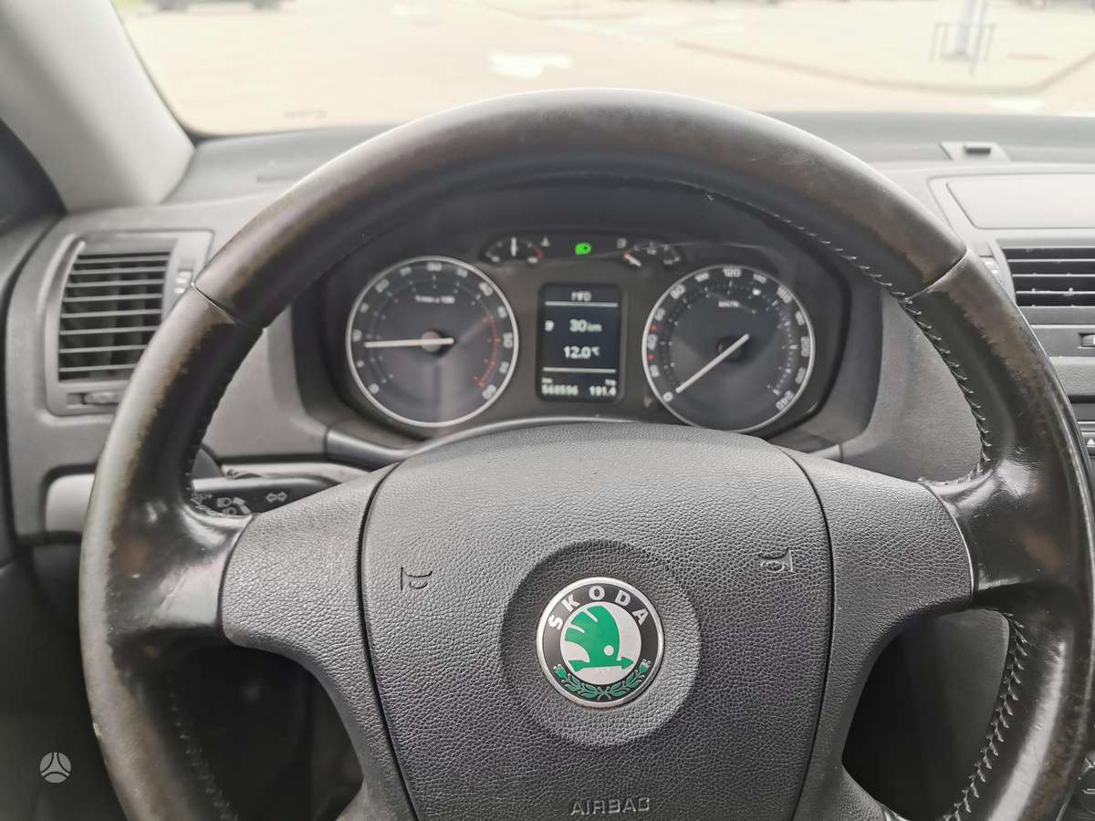 Skoda Octavia 2008 — фото 27