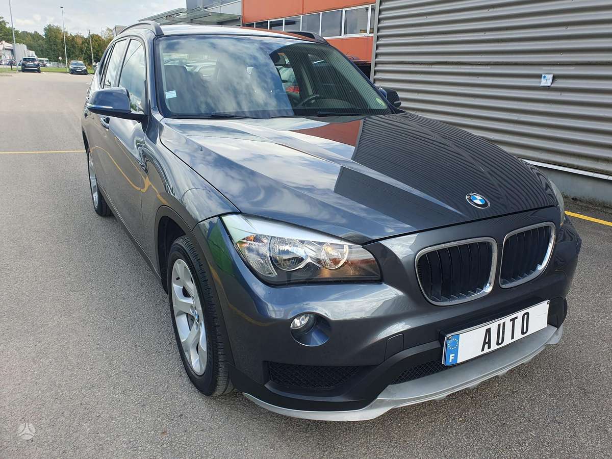 BMW X1 2014 — фото 5