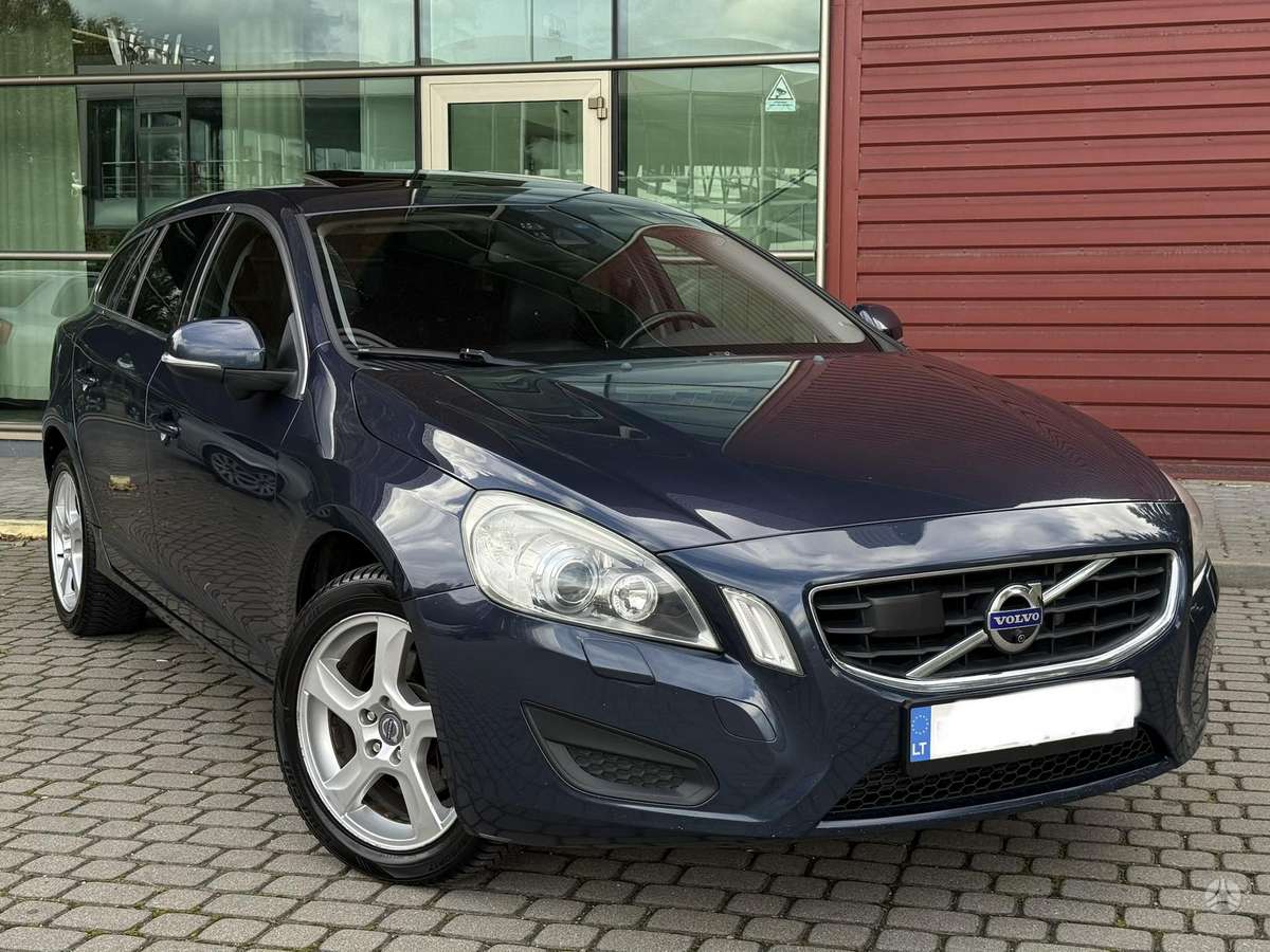 Volvo V60, 2012 — vehicle for AFU from Europe