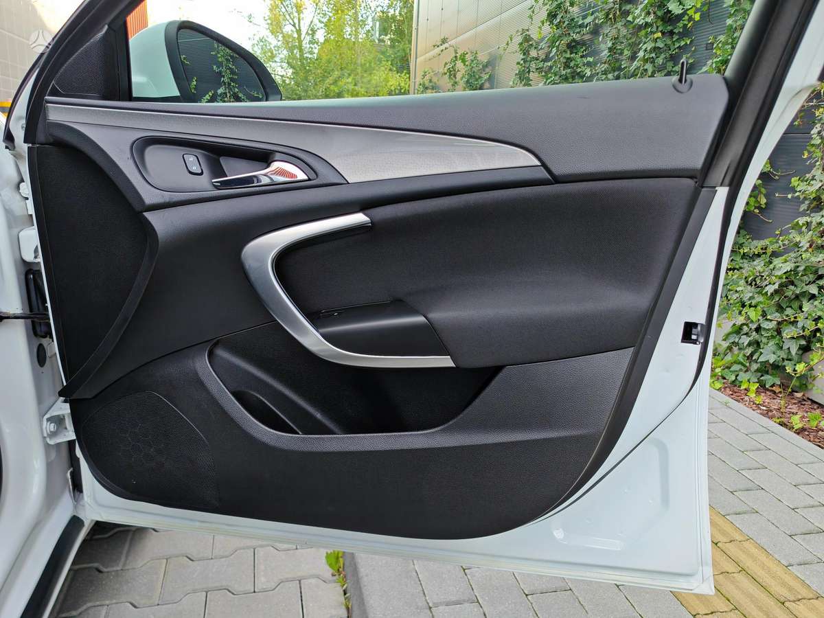 Opel Insignia 2014 — фото 37