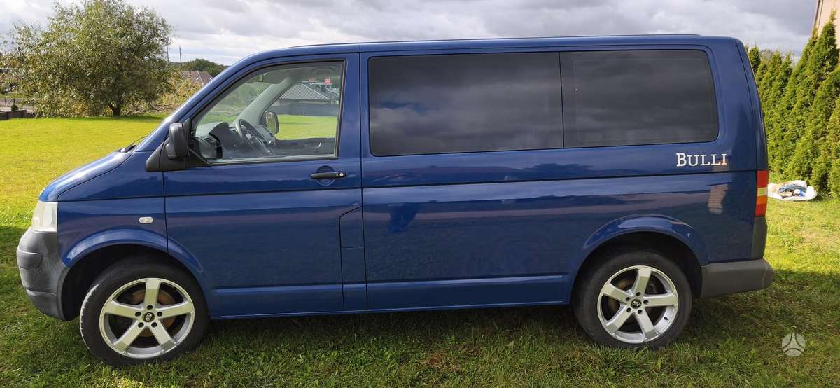 Volkswagen Transporter 2008 — photo 10