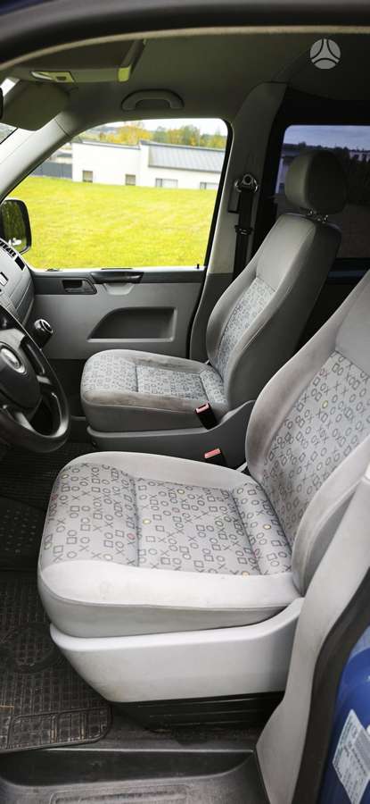 Volkswagen Transporter 2008 — photo 19