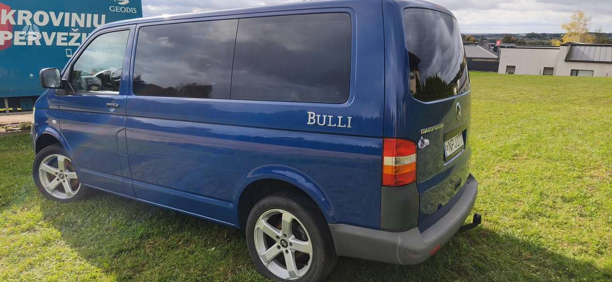 Volkswagen Transporter 2008 — photo 9