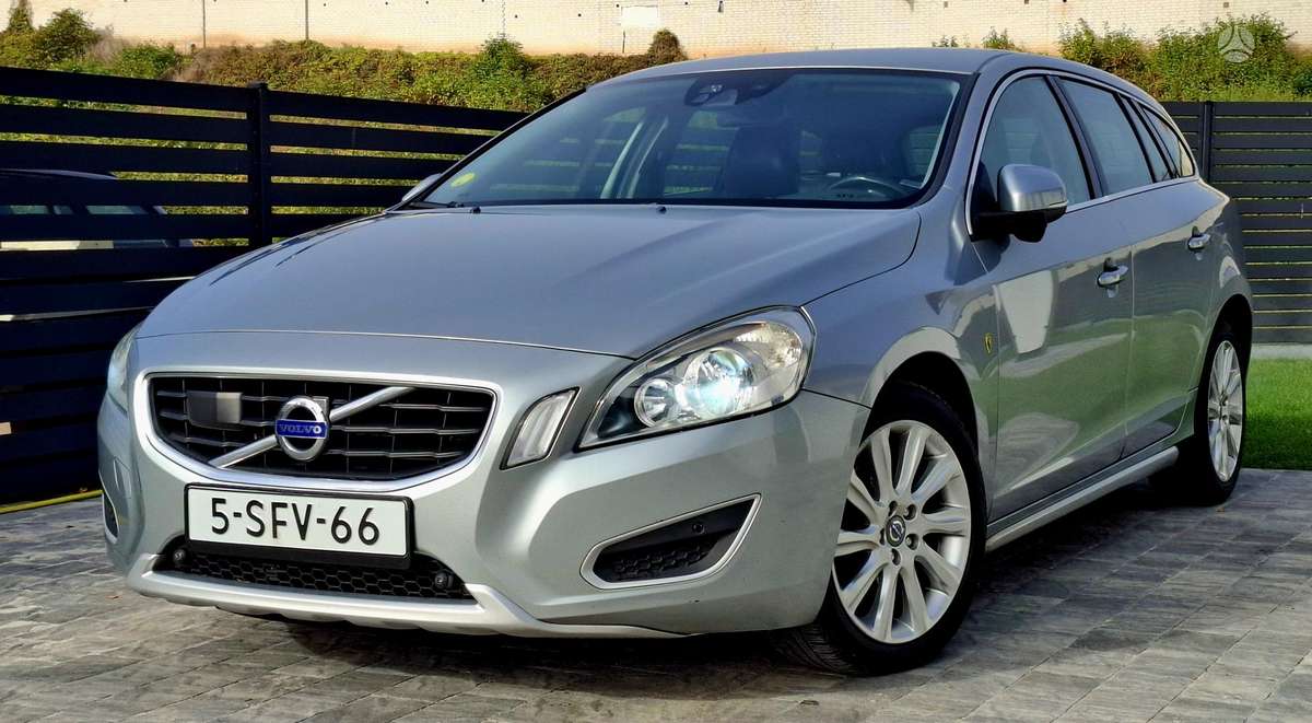 Volvo V60 2012 — vehicle for AFU Ukraine