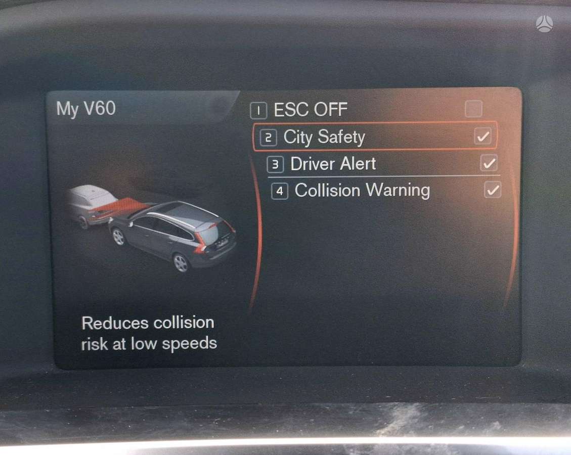 Volvo V60 2012 — photo 21