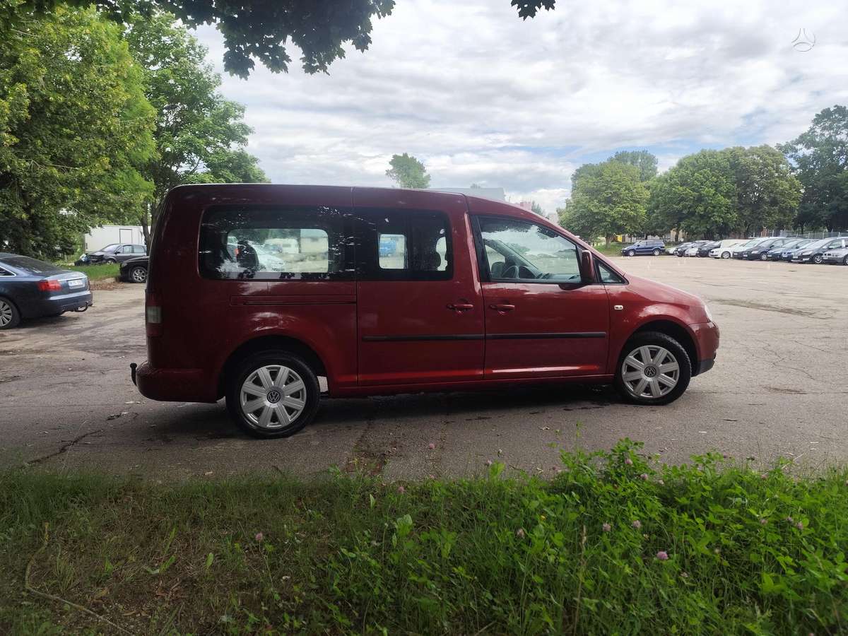 Volkswagen Caddy 2008 — салон