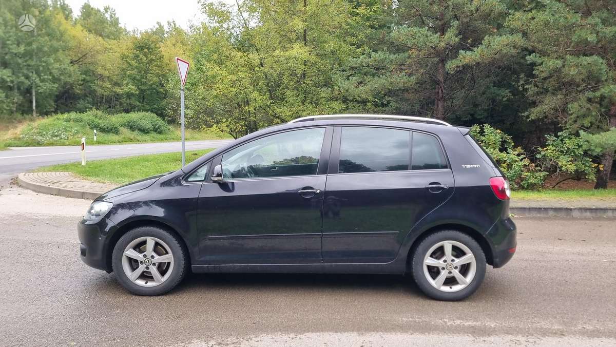 Volkswagen Golf 2011 — photo 28