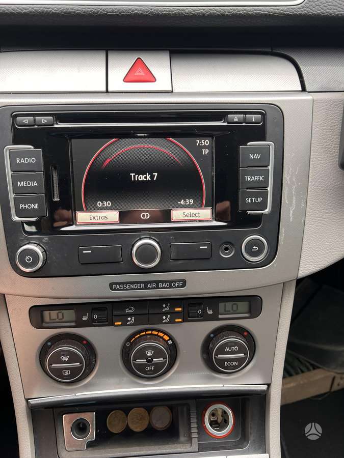 Volkswagen Passat 2006 — photo 26