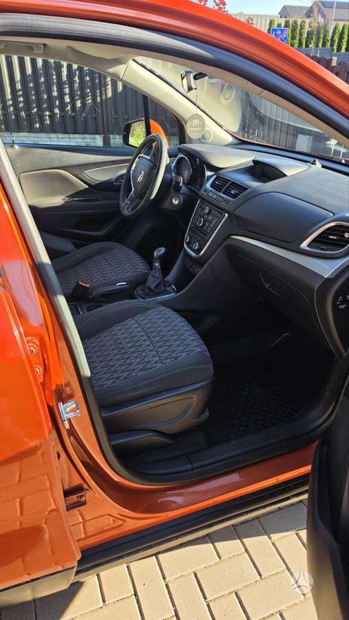 Opel Mokka 2015 — фото 11