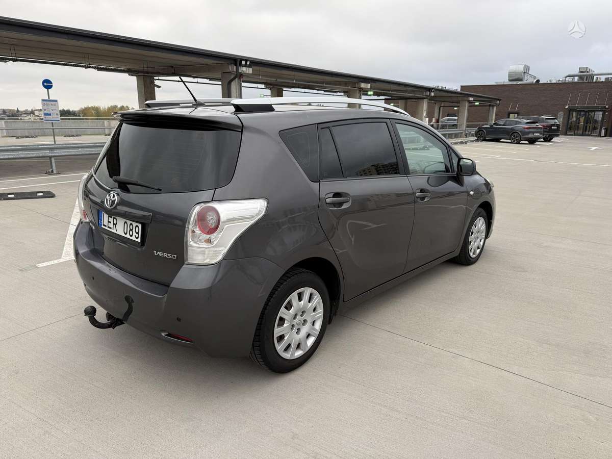 Toyota Verso 2009 — photo 6