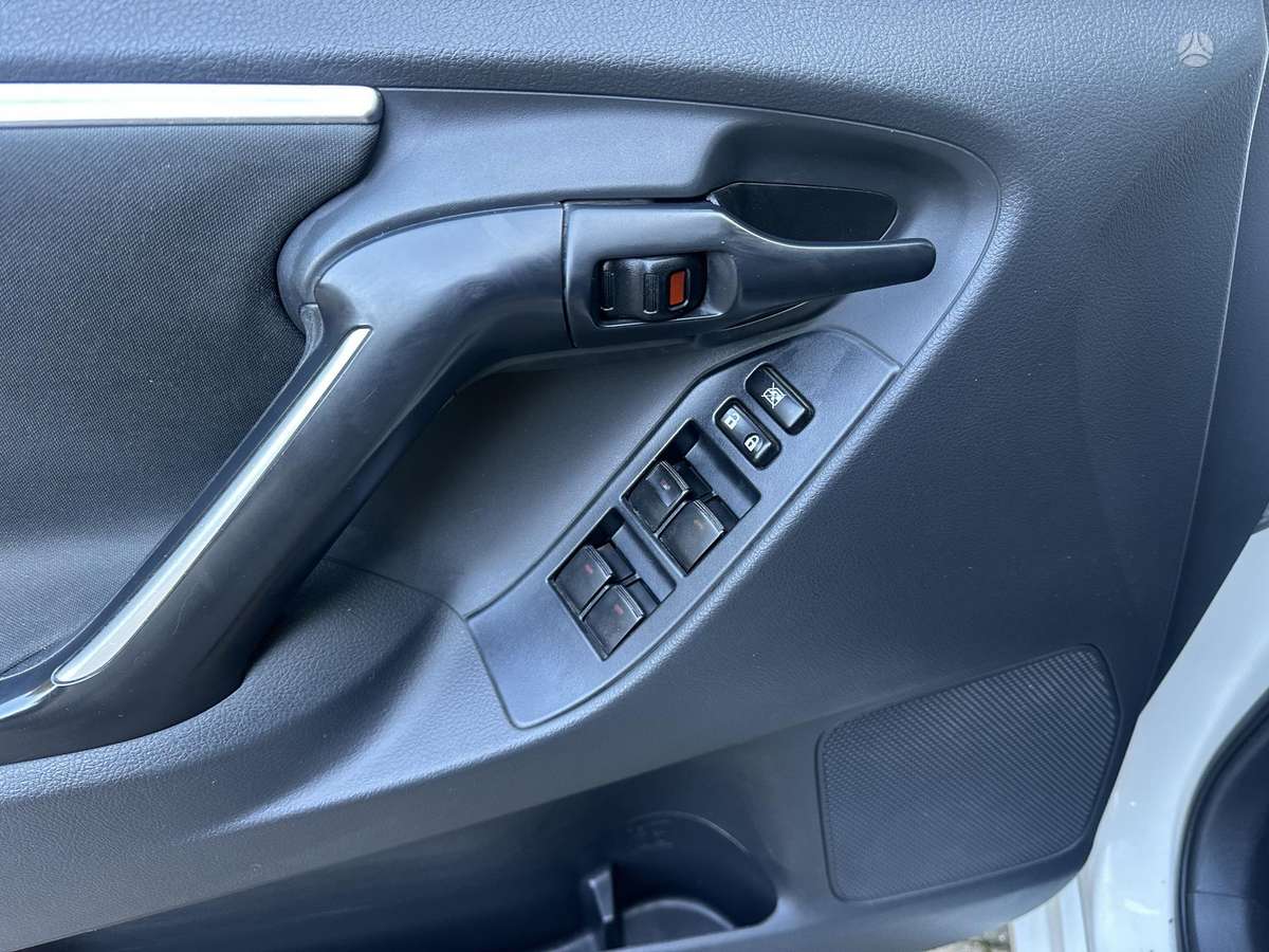 Toyota Verso 2015 — photo 12