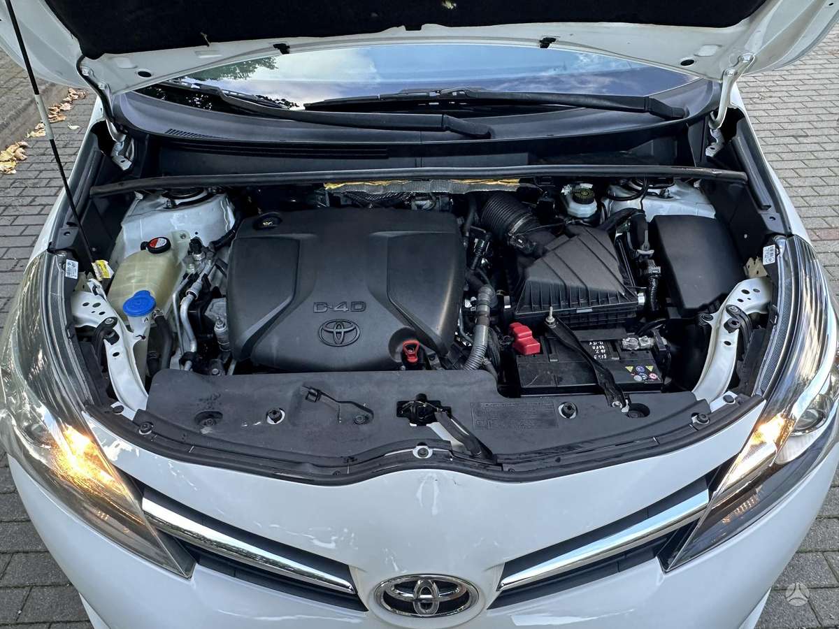 Toyota Verso 2015 — photo 5