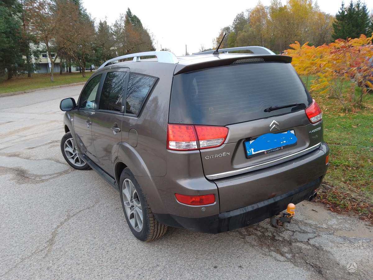 Citroen C-Crosser 2011 — вигляд ззаду