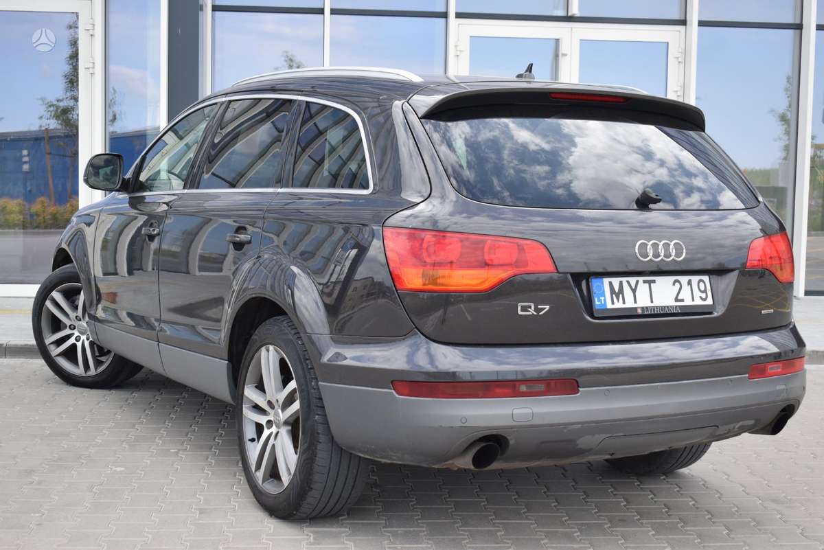 Audi Q7 2008 — engine 2967 cm³, 232 HP (171kW)