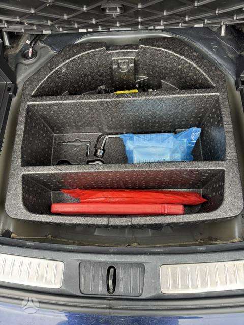 Toyota Avensis 2009 — photo 10