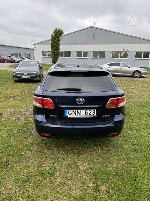 Toyota Avensis 2009 — engine 1998 cm³, 126 HP (93kW)