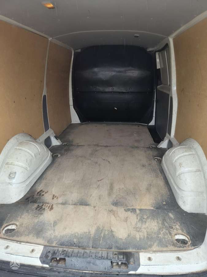 Volkswagen Transporter 2008 — photo 7