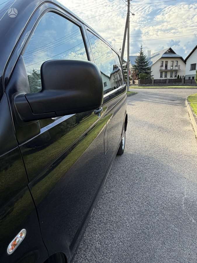 Volkswagen Transporter 2008 — interior