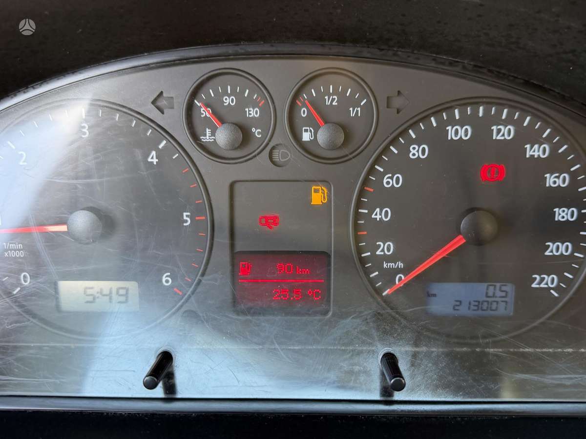 Volkswagen Transporter 2008 — photo 7