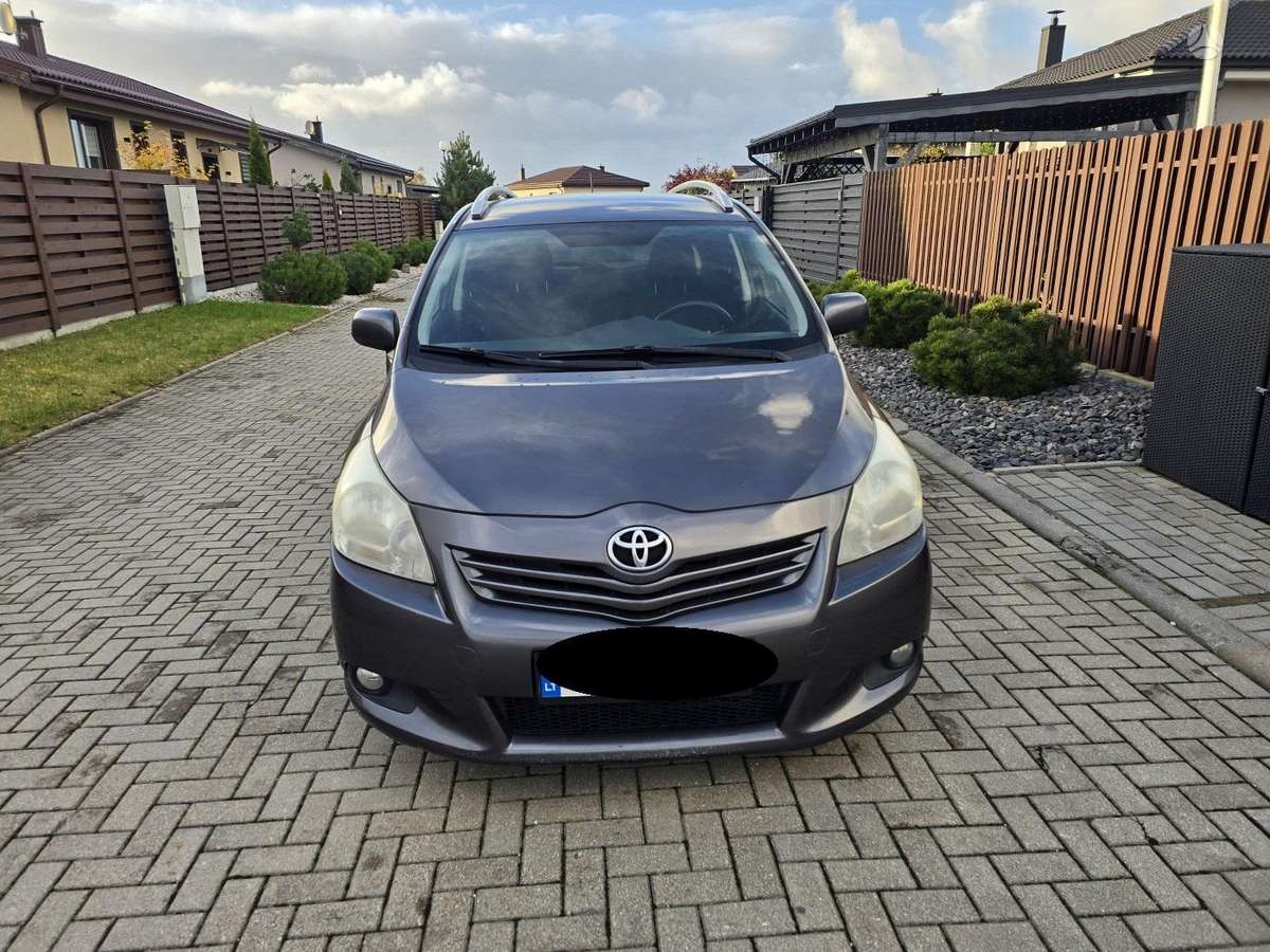 Toyota Verso 2012 — авто для ЗСУ з Європи