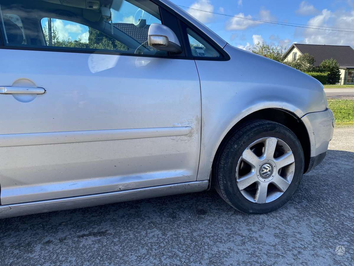 Volkswagen Touran 2006 — photo 6