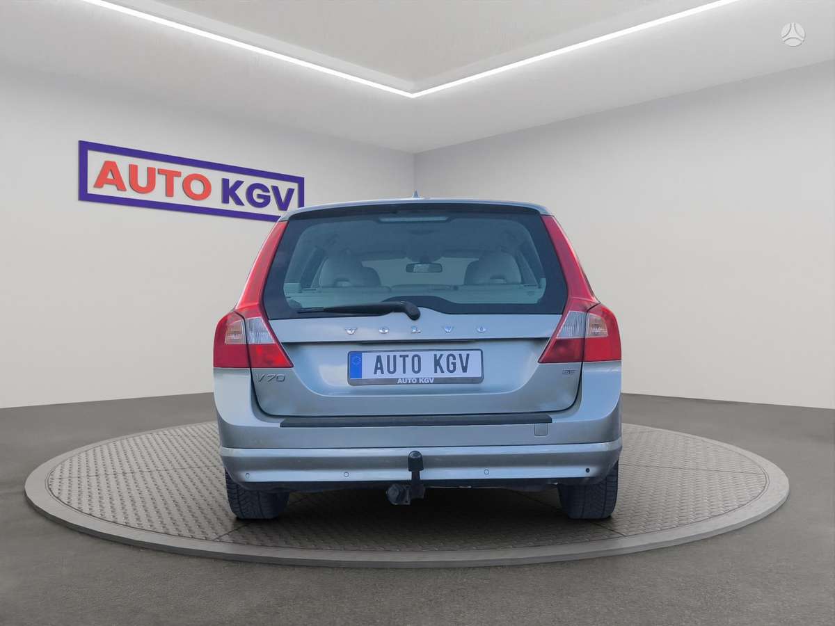 Volvo V70 2008 — engine 2400 cm³, 185 HP (136kW)