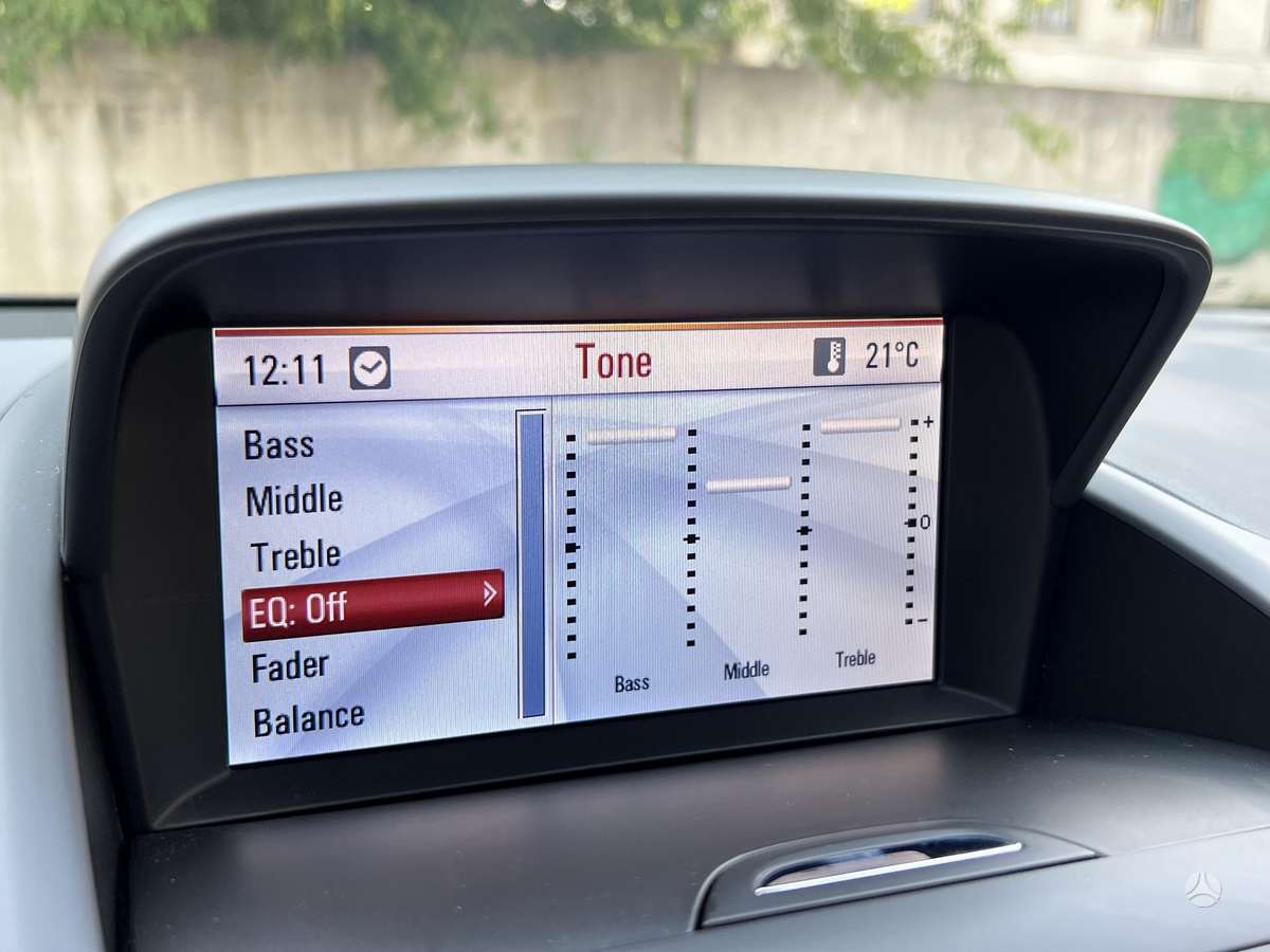 Opel Zafira 2012 — photo 39