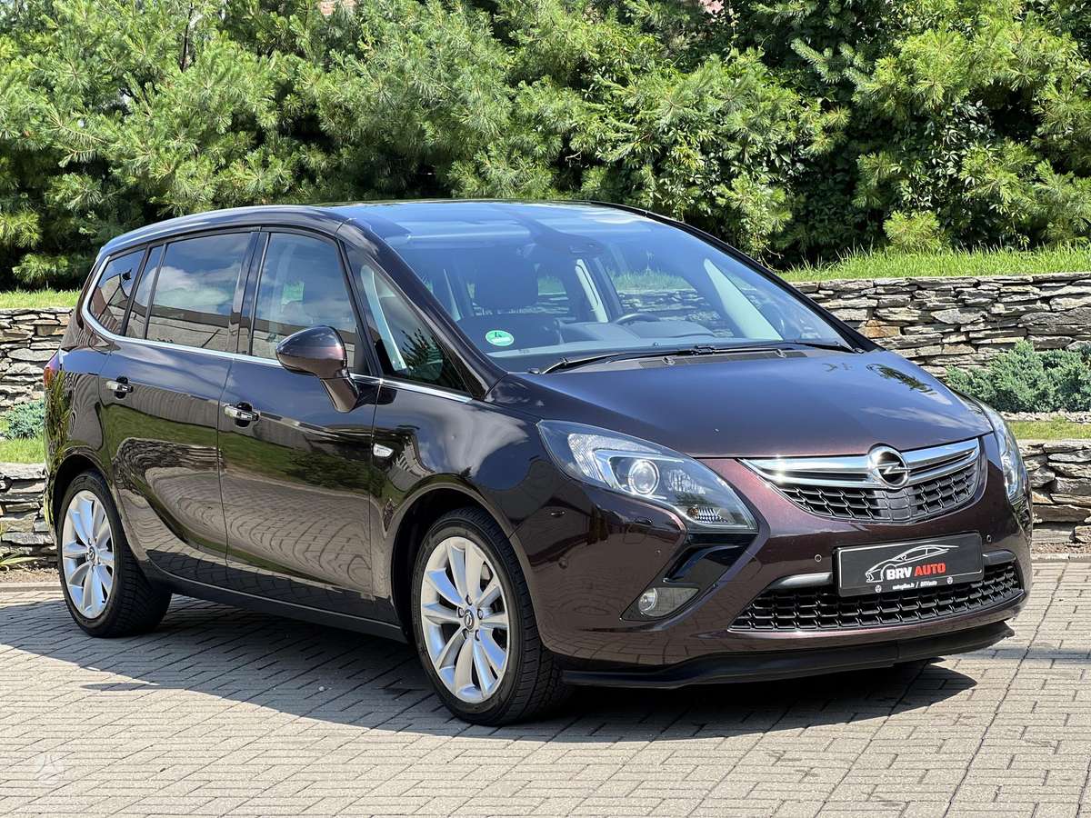 Opel Zafira 2012 — photo 5