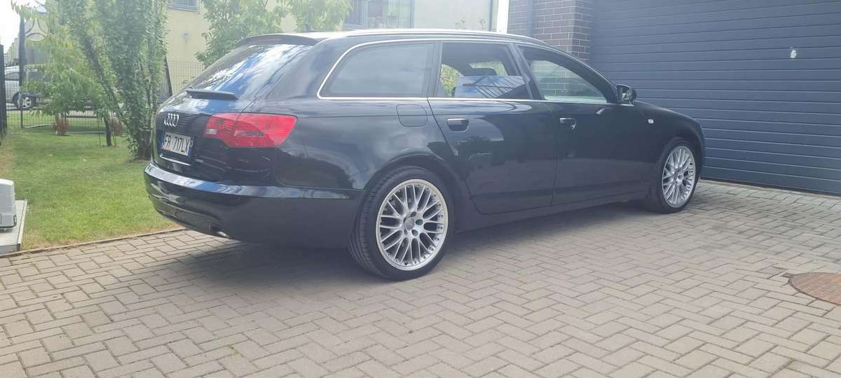 Audi A6 2008 — interior