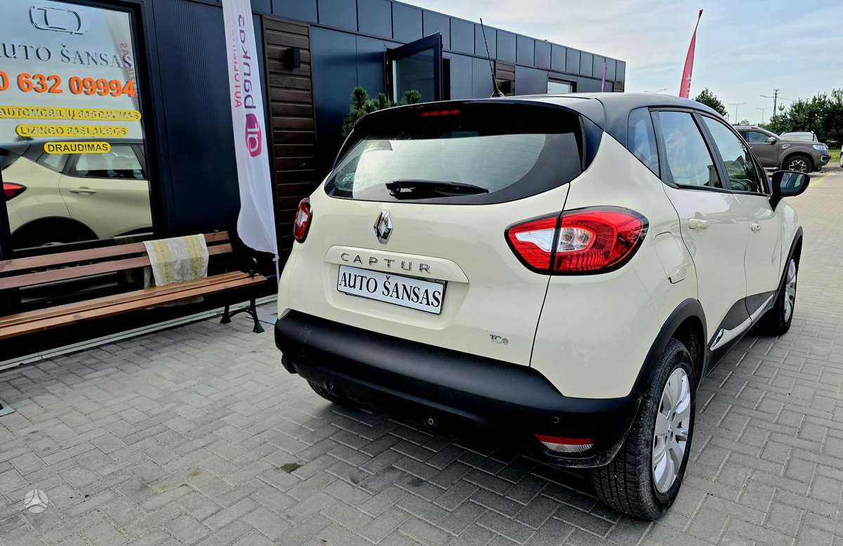 Renault Captur 2015 — photo 12