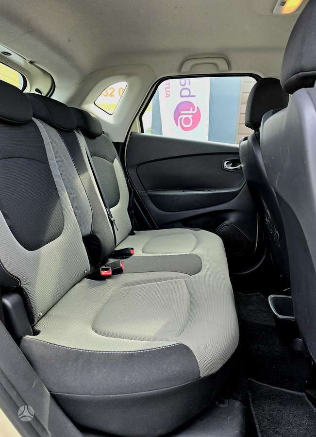 Renault Captur 2015 — photo 24