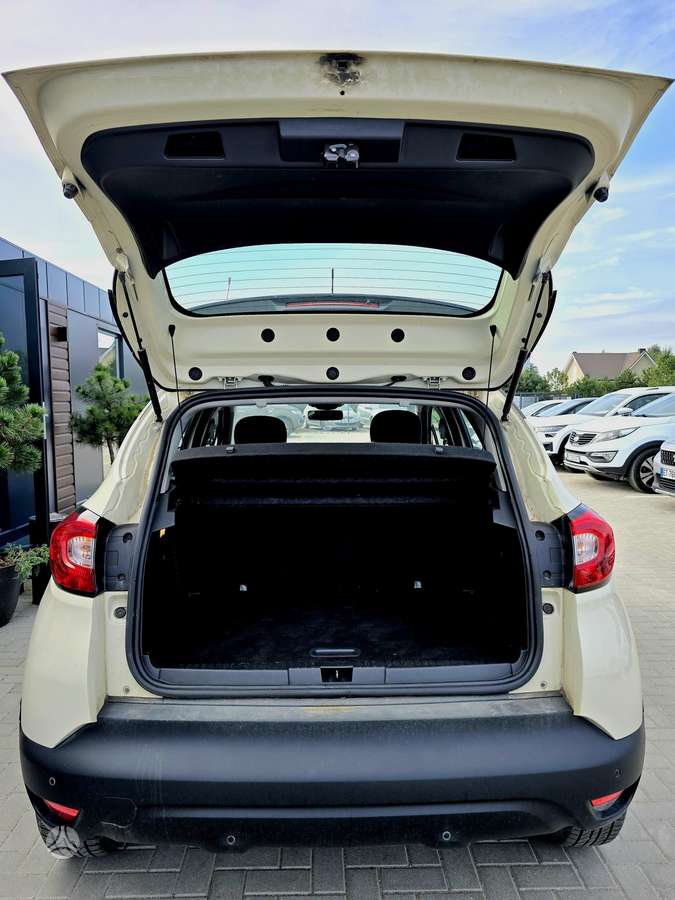 Renault Captur 2015 — photo 30