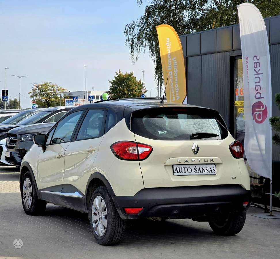 Renault Captur 2015 — photo 7