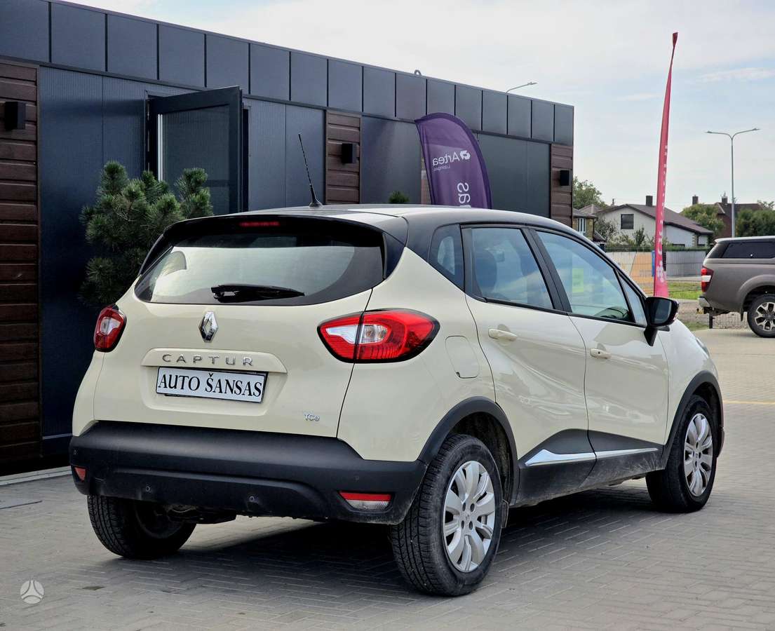 Renault Captur 2015 — photo 8