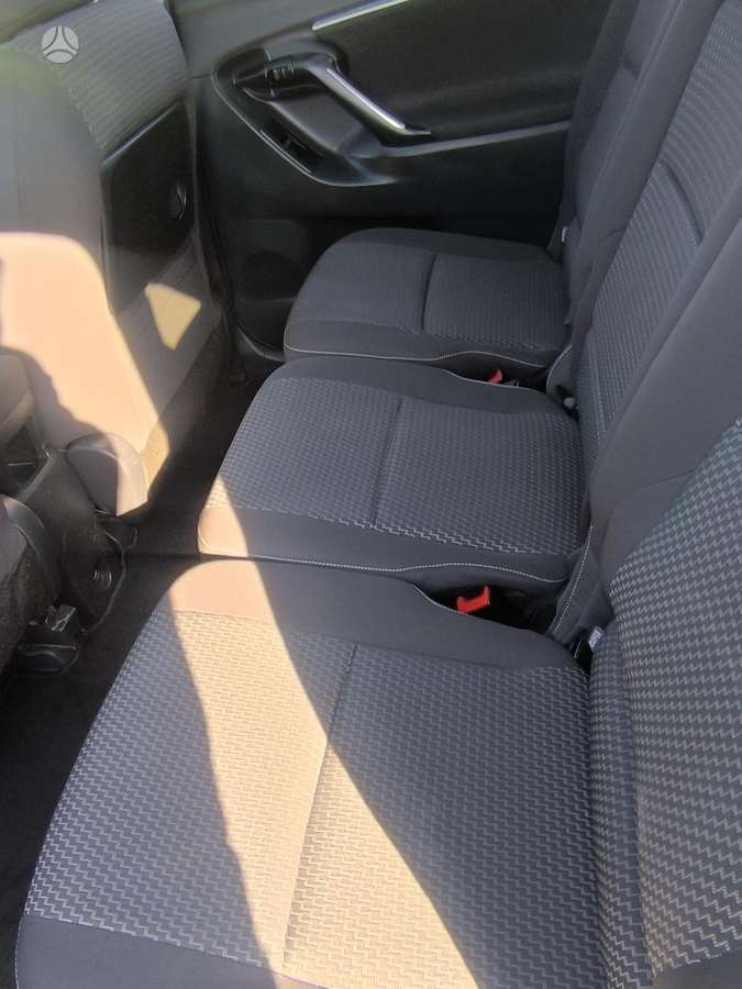 Toyota Verso 2015 — photo 11