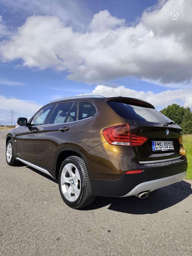 BMW X1 2009 — photo 6