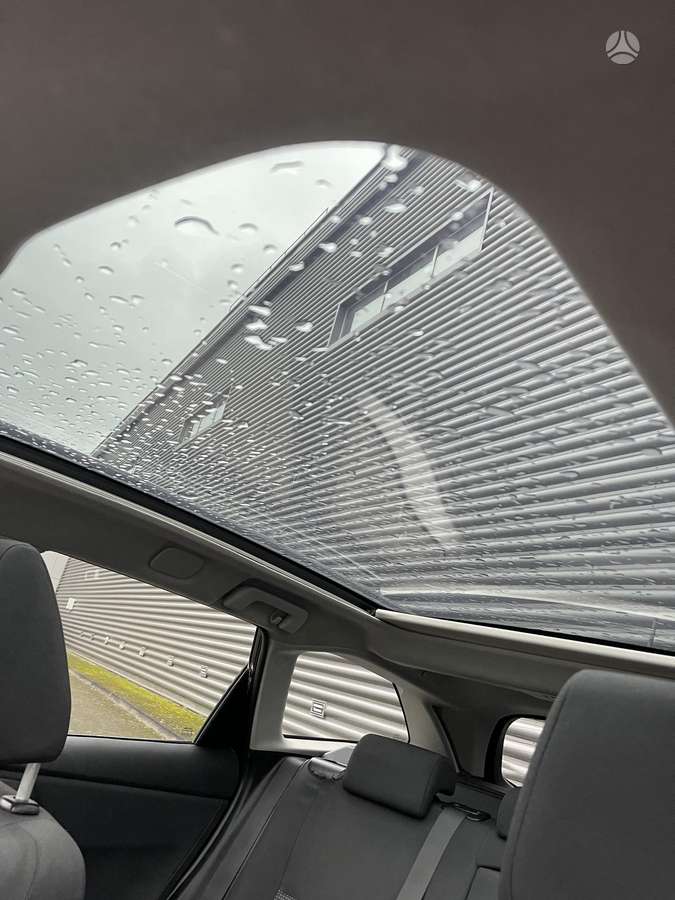 Toyota Auris 2013 — photo 22