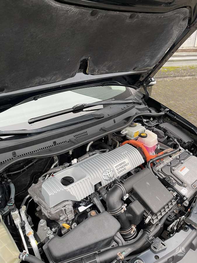 Toyota Auris 2013 — photo 25