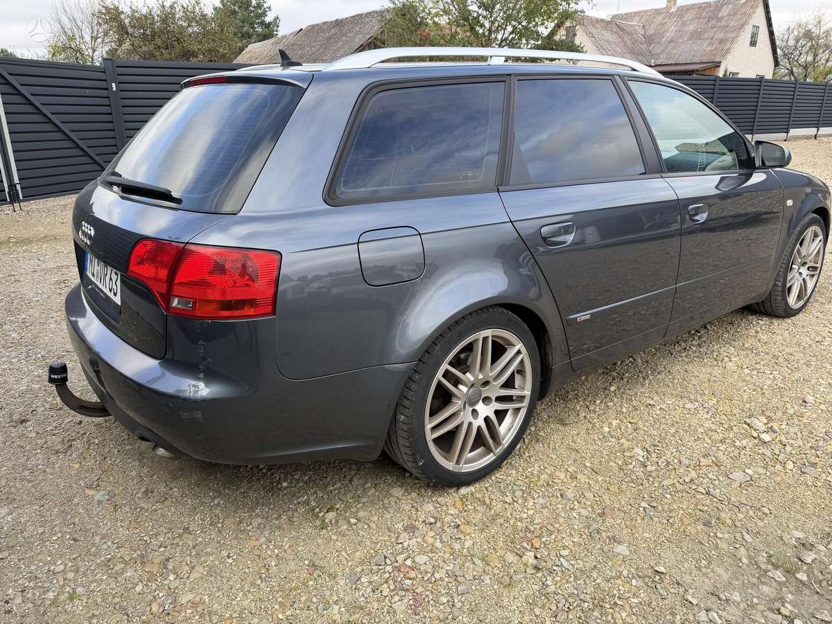 Audi A4 2006 — двигун 2967 cm³, 232 HP (171kW)