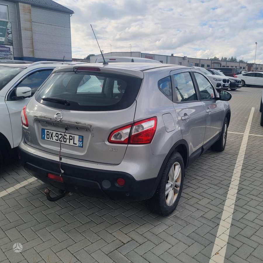 Nissan Qashqai 2011 — двигун 1995 cm³, 150 HP (110kW)