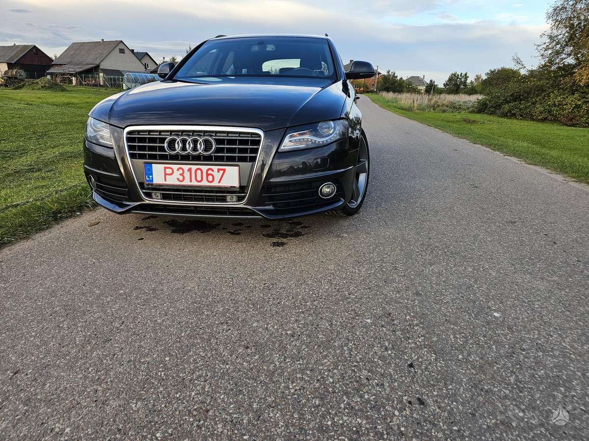 Audi A4 2009 — photo 29
