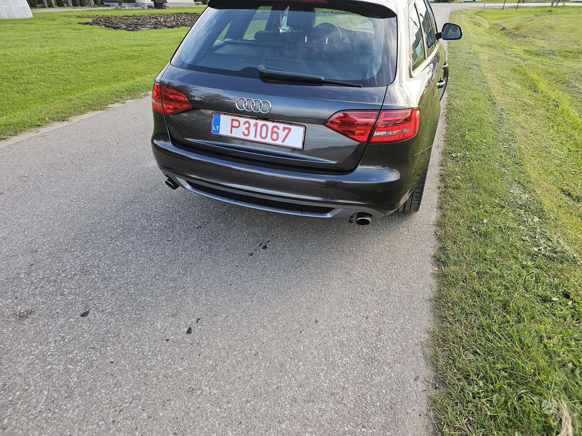Audi A4 2009 — photo 34