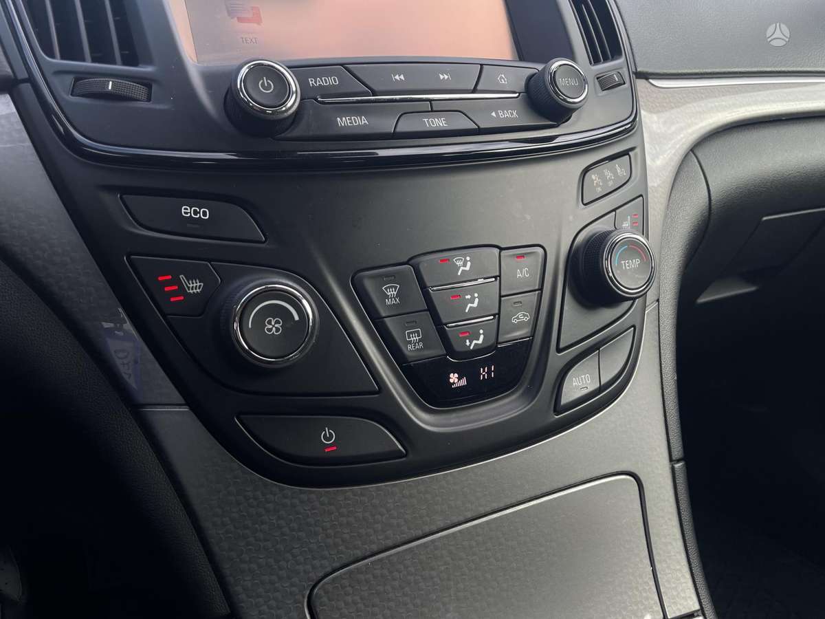 Opel Insignia 2015 — photo 15
